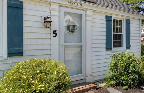 Pine Point Cottage | Updated Cottage - Steps to Pine Point Beach!