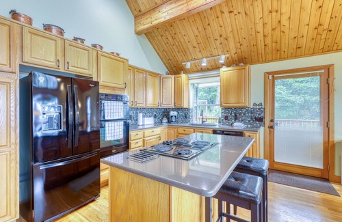 Rosario House | Updated Eastsound home w/million dollar views