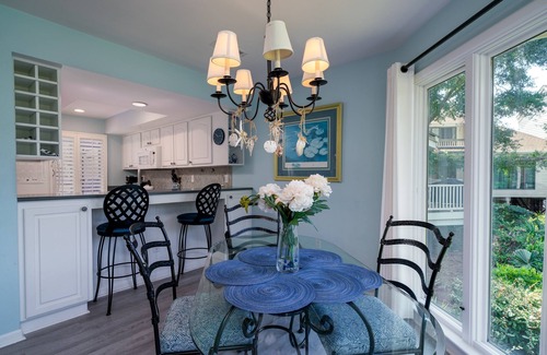 Spinnaker Beachhouses House | Updated Family Spinnaker! Easy Walk to Pelican Beach, Pools, Golf! Amenity Cards!