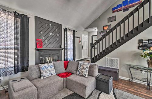 Westover House | Updated Fayetville Townhome-Away-From-Home with Yard