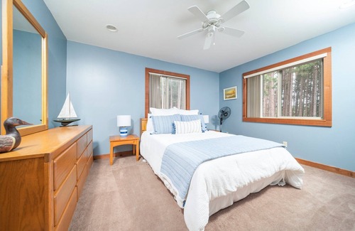 Central Lake Cabin | Updated for large groups on private lot. Right next to world famous Torch Lake!