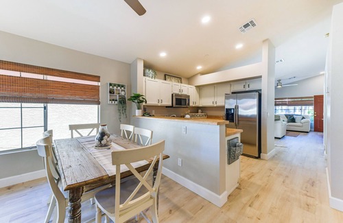 Villages Of Park Village House | Updated Gilbert Home w/Covered Patio