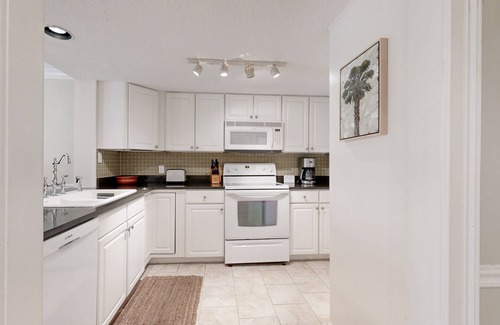 Fernandina Beach Condo | Updated, ground-floor condo in Amelia Island Plantation with patio & pool access