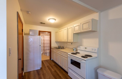 Whitehall Apartment | Updated Guest apartment with Lake Views and close to Lake Michigan Beaches