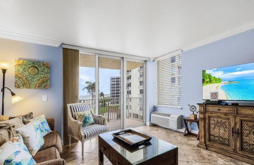 South Island Apartment | Updated Gulf Front Condo on the South End of Fort Myers Beach! condo