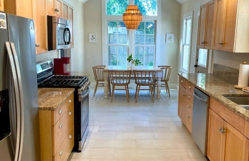 Downtown Historic District House | Updated Historic Family Home Dogs ok Walk to Town Easy Parking