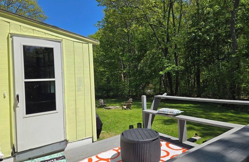 Scarborough Cottage | Updated Historical beach cottage in Scarborough near beaches, old orchard & more