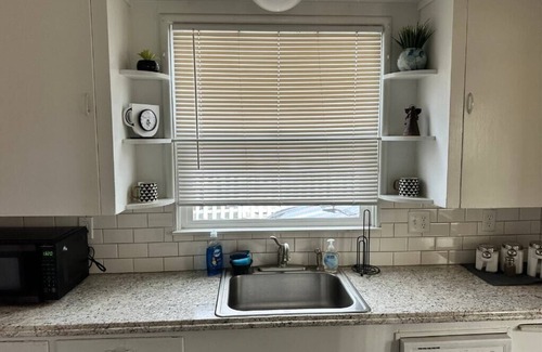 Hanford House | Updated House Great Location