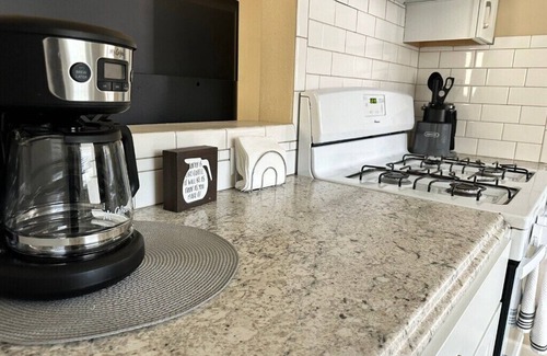 Hanford House | Updated House Great Location