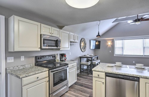 Lorain Apartment | Updated Lake Erie Home ~ 34 Mi to Cedar Point!