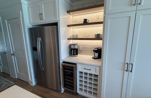 Fort Bay Condo | Updated Latitude 29 #34 Beachfront w/Pool, Hot Tub & Grills! Free Golf & Tix!