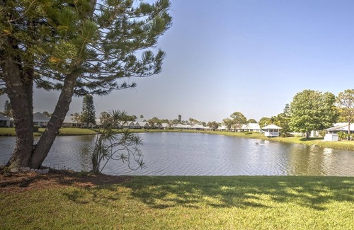 Plantation Villa | Updated modern villa with beautiful lake views and sunsets.