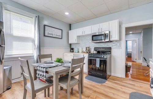 Stoughton Apartment | Updated Stoughton Apartment w/Shared Yard!