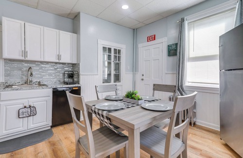 Stoughton Apartment | Updated Stoughton Apartment w/Shared Yard!