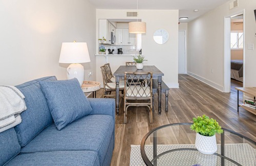 Long Beach Condo | Updated third-floor condo with WiFi, shared pool, balcony, W/D, & central AC