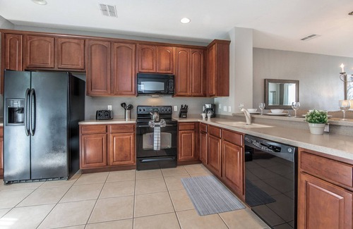 Florida Central Atlantic Coast House | Updated Townhome, Near Conv Ctr, Universal & I-dr