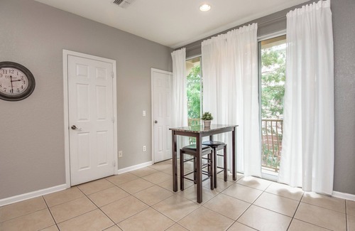 Florida Central Atlantic Coast House | Updated Townhome, Near Conv Ctr, Universal & I-dr