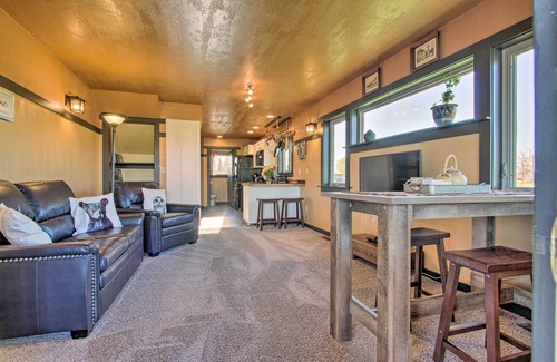 Bynum House | Updated Townhouse w/Pergola, Walk to Downtown!