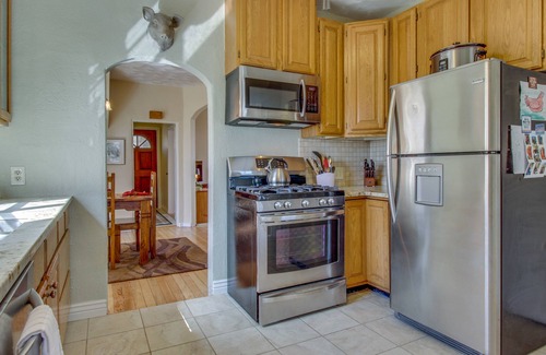 Durango House | Updated Victorian house with deck, porch & large yard - close to river & trails