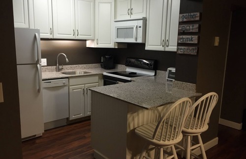 Weirs Beach Condo | Updated Weirs Beach, Village Of Winnipesaukee Condo