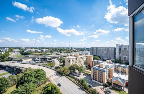 Downtown Atlanta Condo | Upgraded 2BR Apartment in Historic ATL