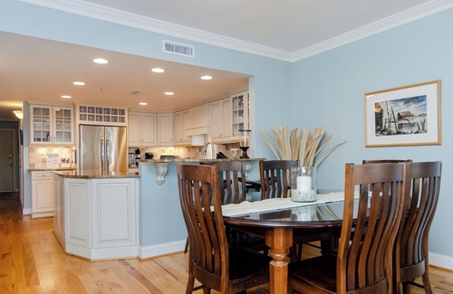 Shell Island Condo | Upgraded Oceanfront 3BR Condo in WrightsvilleDunes