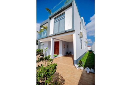 Agbogba Apartment | Uphills Court - Room 101