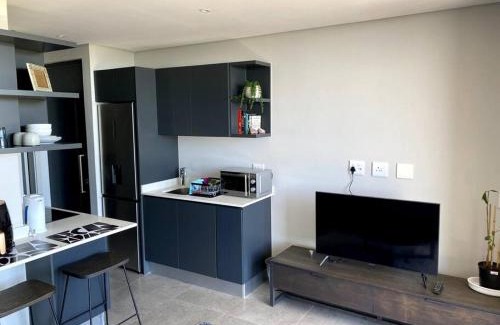 Windermere Apartment | Upmarket Modern 1 Bedroom Apartment