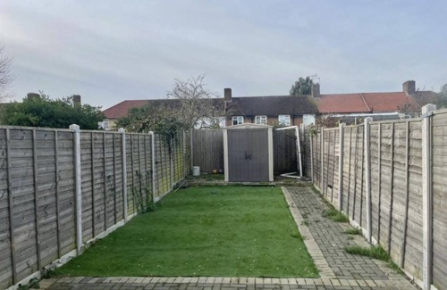 Dagenham House | UPPAMOST luxury home 4