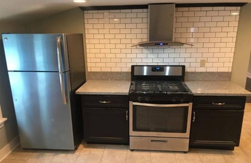 Black Rock House | Upper (1 bedroom) unit located near Buffalo state college