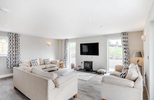 Meifod House | Upper Bryn Y Groes
