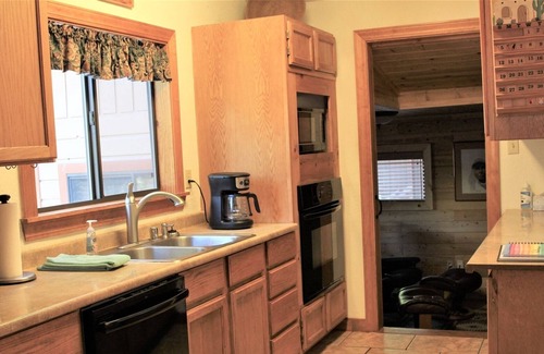Ruidoso Cabin | Upper Canyon Copper Top - Three Bedroom Cabin