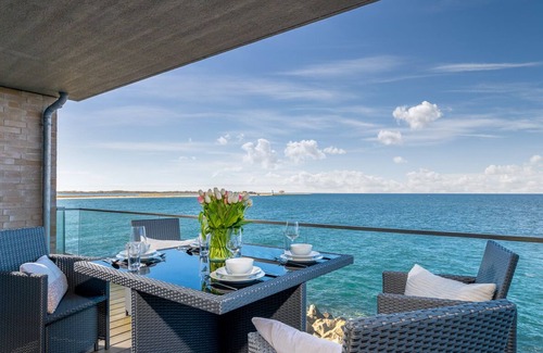 Kappeln Apartment | Upper Deck: Baltic Sea vacation apartment near the beach with sea view - even in the sauna!