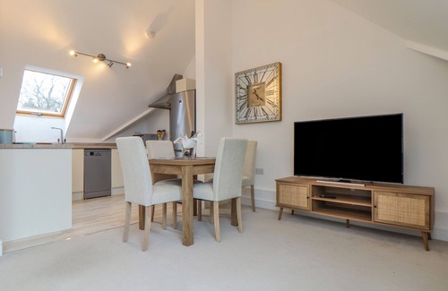 Truro Cottage | Upper Deck