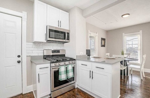Michigan City Apartment | Upper Dunes Getaway of Michigan City - Brand New!
