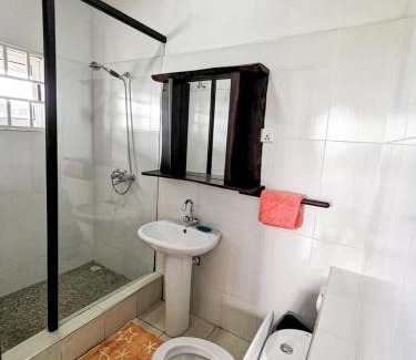 Akyinim Apartment | Upper Inchaban beachfront apartment