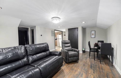 Statesville Apartment | "Upper Magnolia"- Nice 2 Bed Apt Fully Remodeled and Stocked