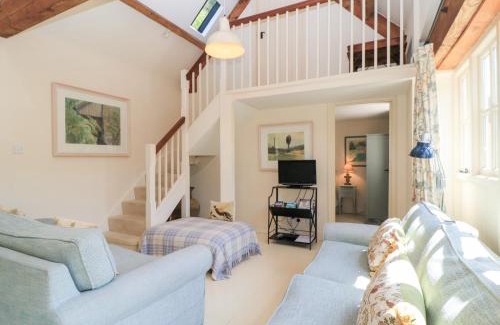 Coln St Aldwyns House | Upper Mill Barn