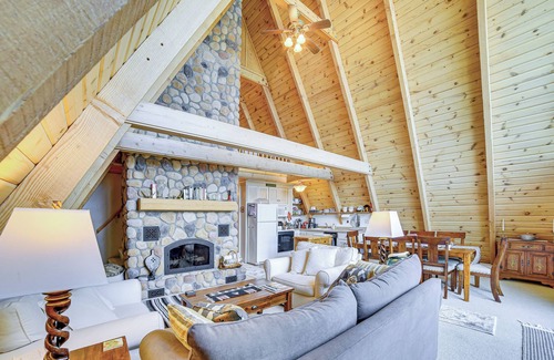 Channing Cabin | Upper Peninsula Lakefront A-Frame Cabin w/Dock