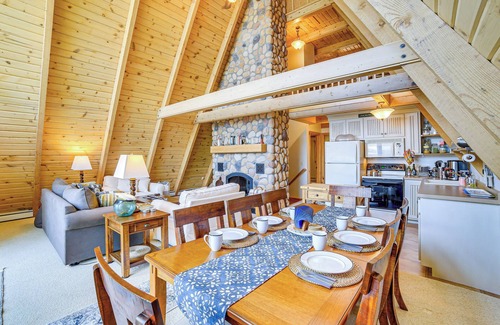 Channing Cabin | Upper Peninsula Lakefront A-Frame Cabin w/Dock