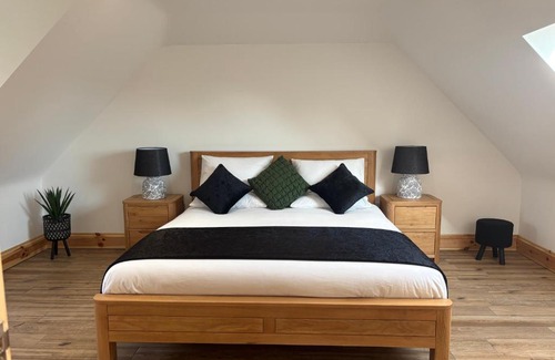 Horncastle Apartment | Upper Pentlands