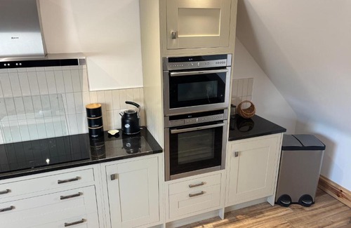 Horncastle Apartment | Upper Pentlands