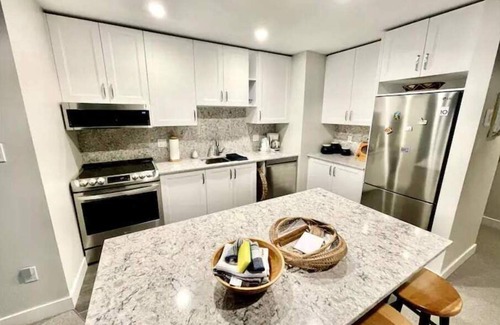 Blackcomb Apartment | Upper Village Golf Retreat: 2BR, 2BA, Free Parking & Great Living Space