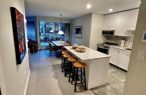 Blackcomb Apartment | Upper Village Golf Retreat: 2BR, 2BA, Free Parking & Great Living Space