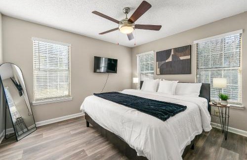 Atlanta Apartment | Upper Westside 2br Free Parking & Wi-fi