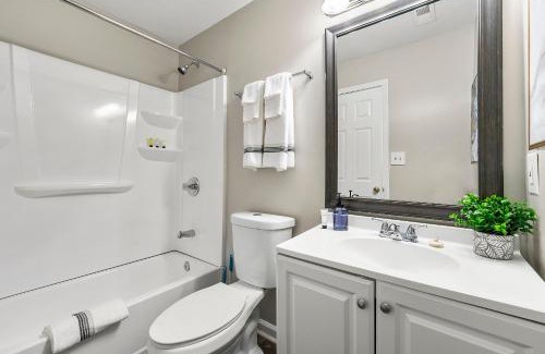 Atlanta Apartment | Upper Westside 2br Free Parking & Wi-fi