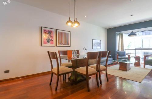 Reducto Apartment | Upscale 2BR at Larcomar Miraflores