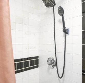 Lower East Side Apartment | Upscale 2BR Home