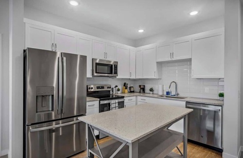 Florida Central Atlantic Coast Apartment | Upscale 2BR2BA Minutes to Disney