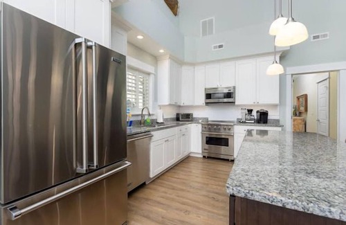 Corolla Light House | Upscale 4BR/4.5 Bath townhome/duplex in Corolla Light Resort community